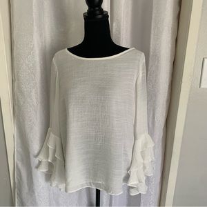 ESLEY Blouse with Bell Hem Ruffles Sz: M